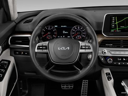 Used 2023 Kia Telluride SX FWD image 8