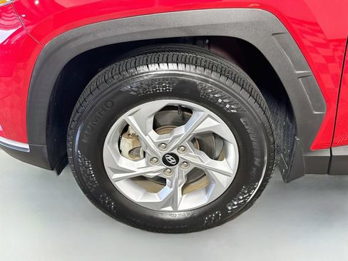 Used 2022 Hyundai Tucson SEL w/ Cargo Package AWD/4WD image 4