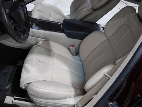 Used 2020 Lincoln Continental Reserve FWD image 16