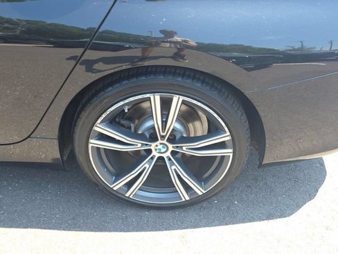 Used 2019 BMW 330i Sedan w/ Premium Package RWD image 10