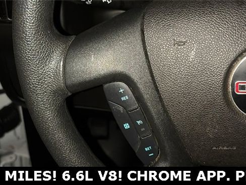 Used 2022 GMC Savana 2500 w/ Driver Convenience Package image 11