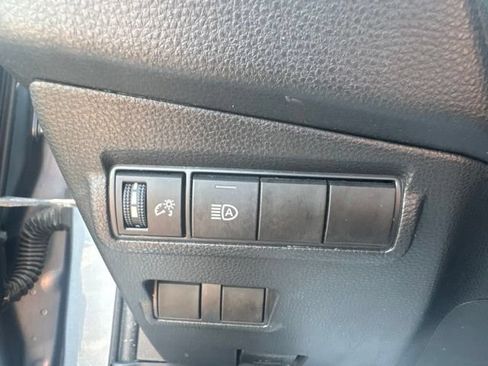 Used 2023 Toyota Corolla Cross LE FWD image 20