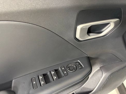 New 2026 Kia K4 FWD image 21