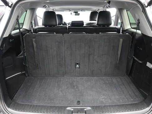 Certified 2019 Toyota Highlander XLE image 30