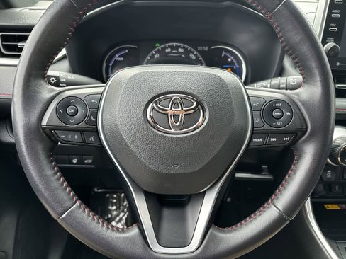 Used 2022 Toyota RAV4 XSE w/ Weather Package image 12