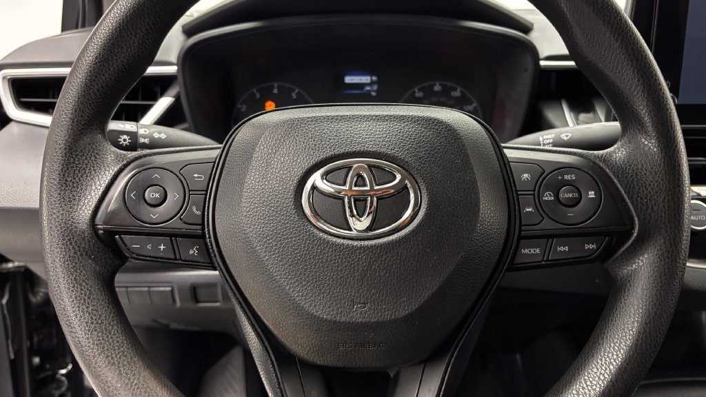 Used 2024 Toyota Corolla LE w/ LE Convenience Package FWD image 20