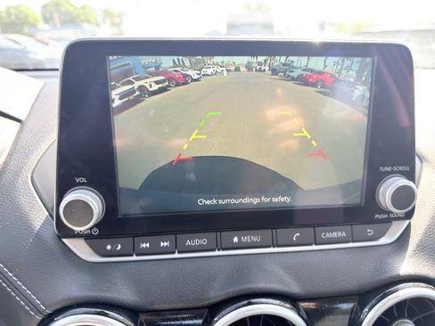 Used 2023 Nissan Sentra SV FWD image 30