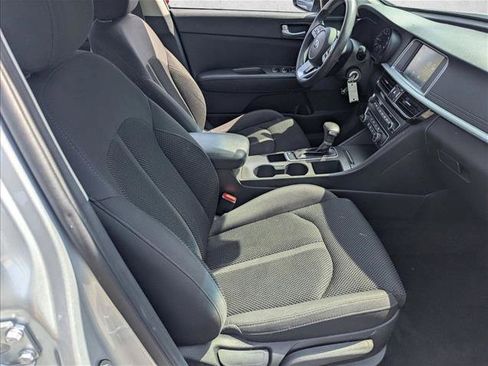 Used 2019 Kia Optima LX FWD image 18