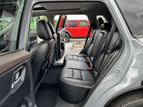 Used 2021 Nissan Rogue SL FWD image 28