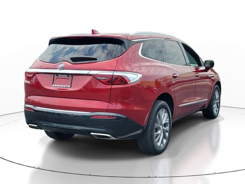 Used 2023 Buick Enclave Essence w/ Experience Buick Package FWD image 6