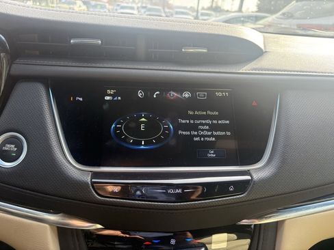 Used 2019 Cadillac XT5 FWD image 29