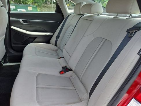 Used 2025 Hyundai Sonata SEL FWD image 27