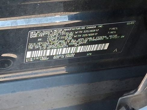 Used 2022 Toyota RAV4 LE image 27