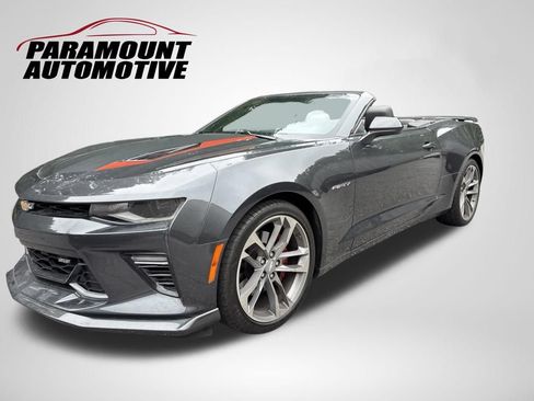 Used 2017 Chevrolet Camaro SS RWD image 7
