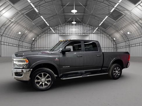 Used 2022 RAM 2500 Laramie image 3