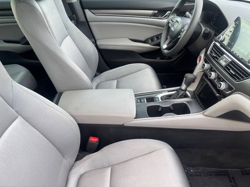 Used 2020 Honda Accord LX image 14