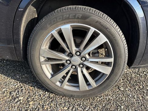 Used 2021 Cadillac XT6 Premium Luxury AWD/4WD image 7