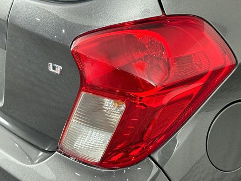 Used 2021 Chevrolet Spark LT FWD image 31