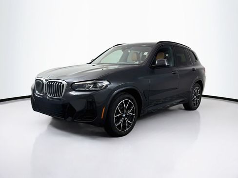 Used 2023 BMW X3 xDrive30i AWD/4WD image 3
