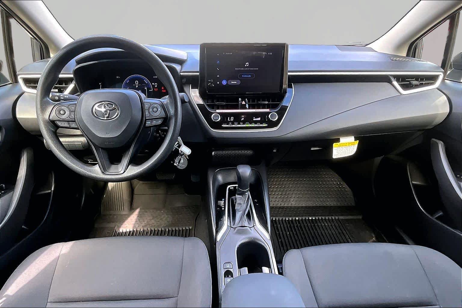 Used 2026 Toyota Corolla LE FWD image 16