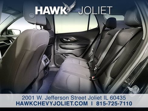 Used 2024 GMC Terrain SLE AWD/4WD image 12