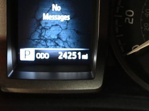 Certified 2021 Toyota Tacoma TRD Sport w/ TRD Premium Sport Package image 19