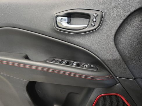 Used 2020 Jeep Compass Trailhawk w/ Leather Interior Group image 30