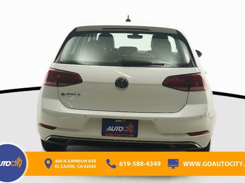 Used 2019 Volkswagen e-Golf SEL Premium image 12