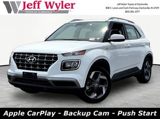 Used 2025 Hyundai Venue SEL FWD video 1