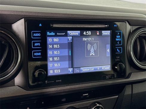 Certified 2017 Toyota Tacoma TRD Off-Road image 15