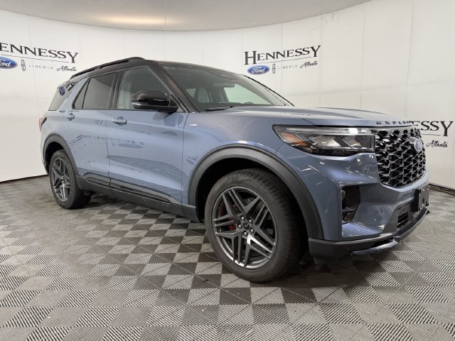 Used 2025 Ford Explorer ST-Line w/ ST-Line Street Pack AWD/4WD image 28