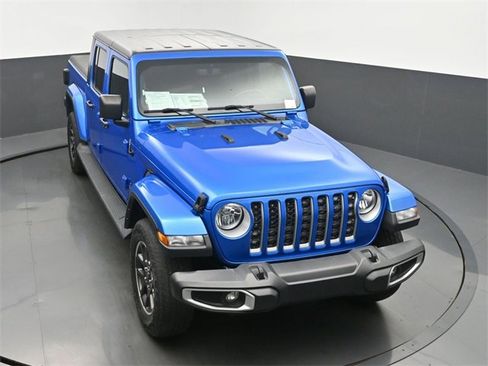Used 2021 Jeep Gladiator Overland image 45