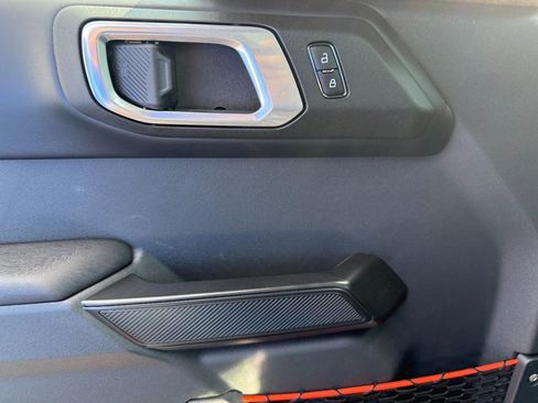 New 2025 Ford Bronco Raptor w/ Interior Carbon Fiber Pack AWD/4WD image 8