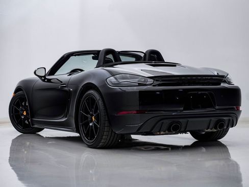 Certified 2025 Porsche 718 Boxster GTS RWD image 3