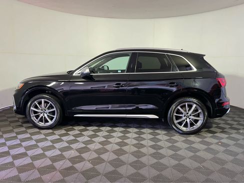 Used 2023 Audi SQ5 Premium Plus w/ Premium Plus Package image 2
