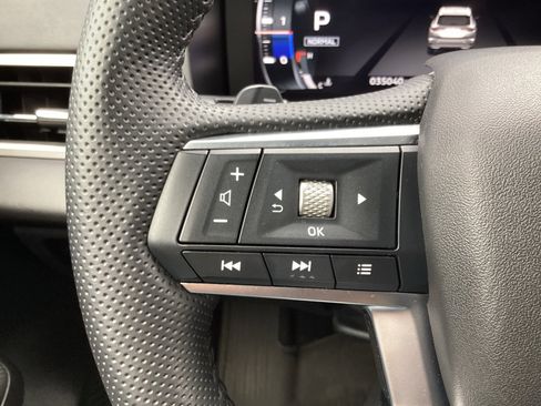 Used 2024 Mitsubishi Outlander SE Black Edition image 19