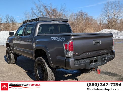 Used 2023 Toyota Tacoma TRD Sport image 5