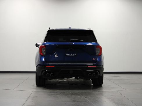 Used 2020 Ford Explorer ST w/ ST Street Pack image 5