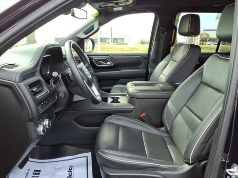 Certified 2023 GMC Yukon SLT w/ SLT Luxury Package image 25