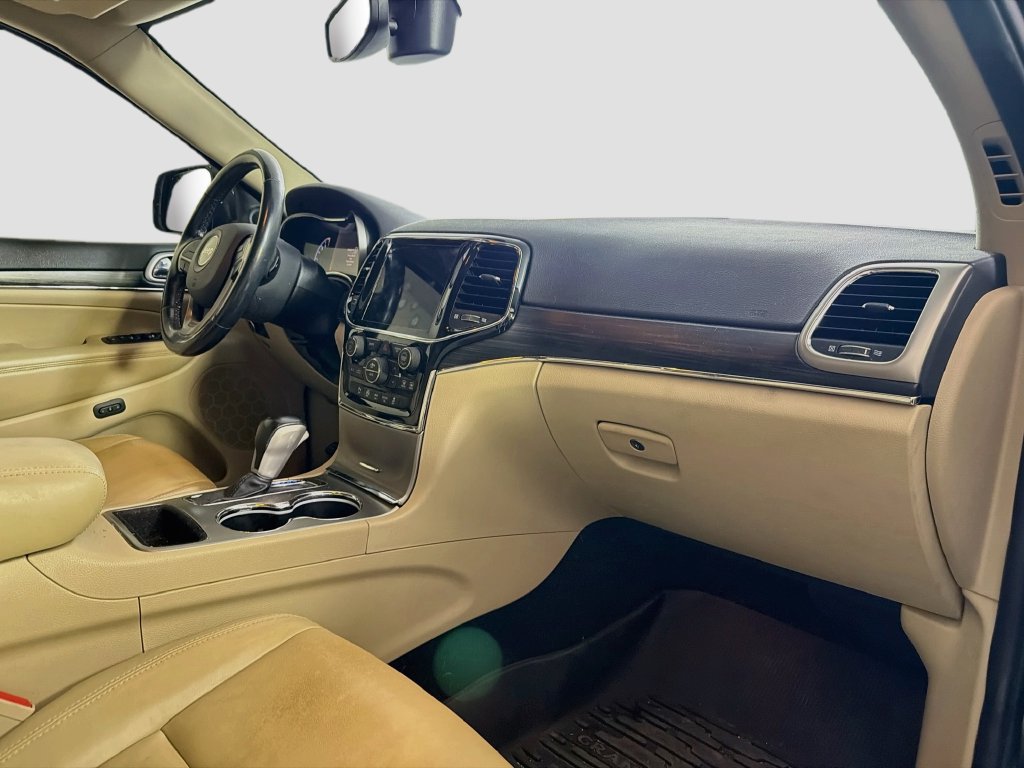 Used 2020 Jeep Grand Cherokee Limited w/ Premium Lighting Group RWD image 29