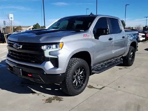 Used 2023 Chevrolet Silverado 1500 LT Trail Boss image 5