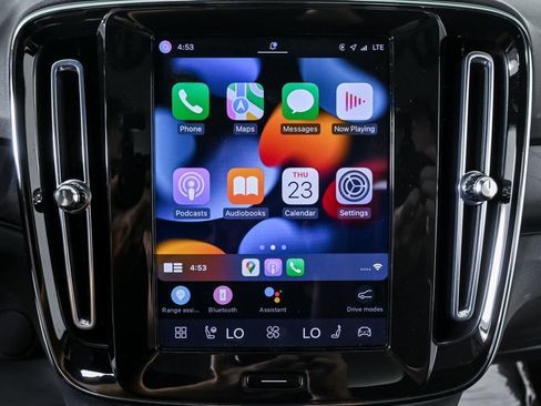 Certified 2023 Volvo C40 P8 Recharge Ultimate AWD/4WD image 18