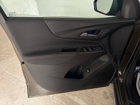 Used 2024 Chevrolet Equinox RS image 10