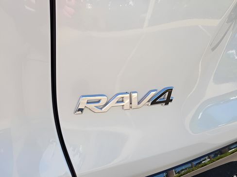 Certified 2024 Toyota RAV4 XSE image 12