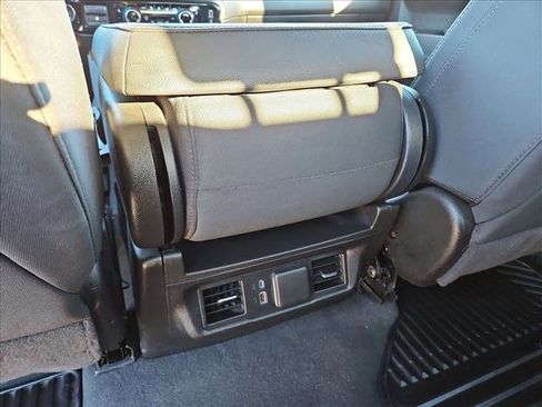 Certified 2025 Chevrolet Silverado 1500 LT image 17