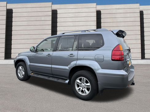 Used 2004 Lexus GX 470 AWD/4WD image 3