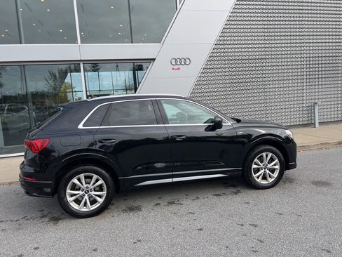 Used 2022 Audi Q3 2.0T Premium Plus w/ Premium Plus Package image 16