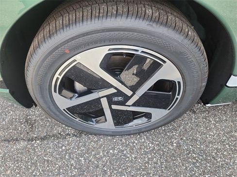 New 2026 Hyundai Ioniq 9 Calligraphy image 30