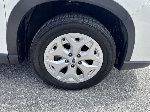 Used 2019 Subaru Forester w/ Alloy Wheel Package AWD/4WD image 28