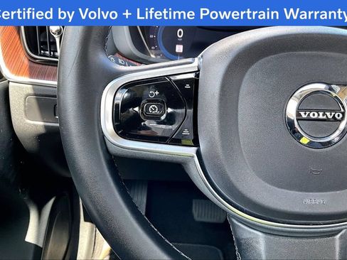 Certified 2023 Volvo XC60 T8 Plus AWD/4WD image 28
